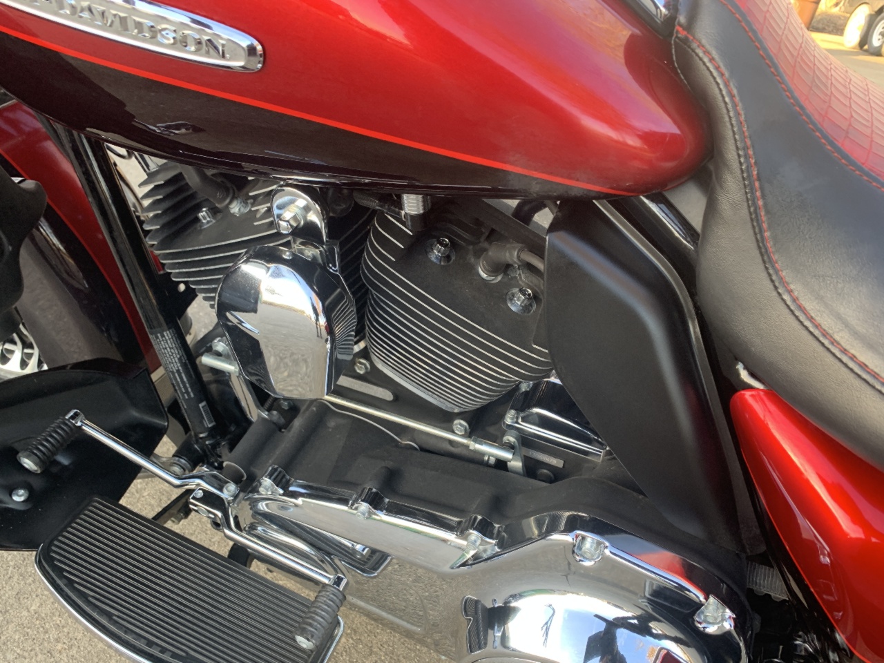 2013 Harley-Davidson FLHTK Electra Glide Ultra Limited